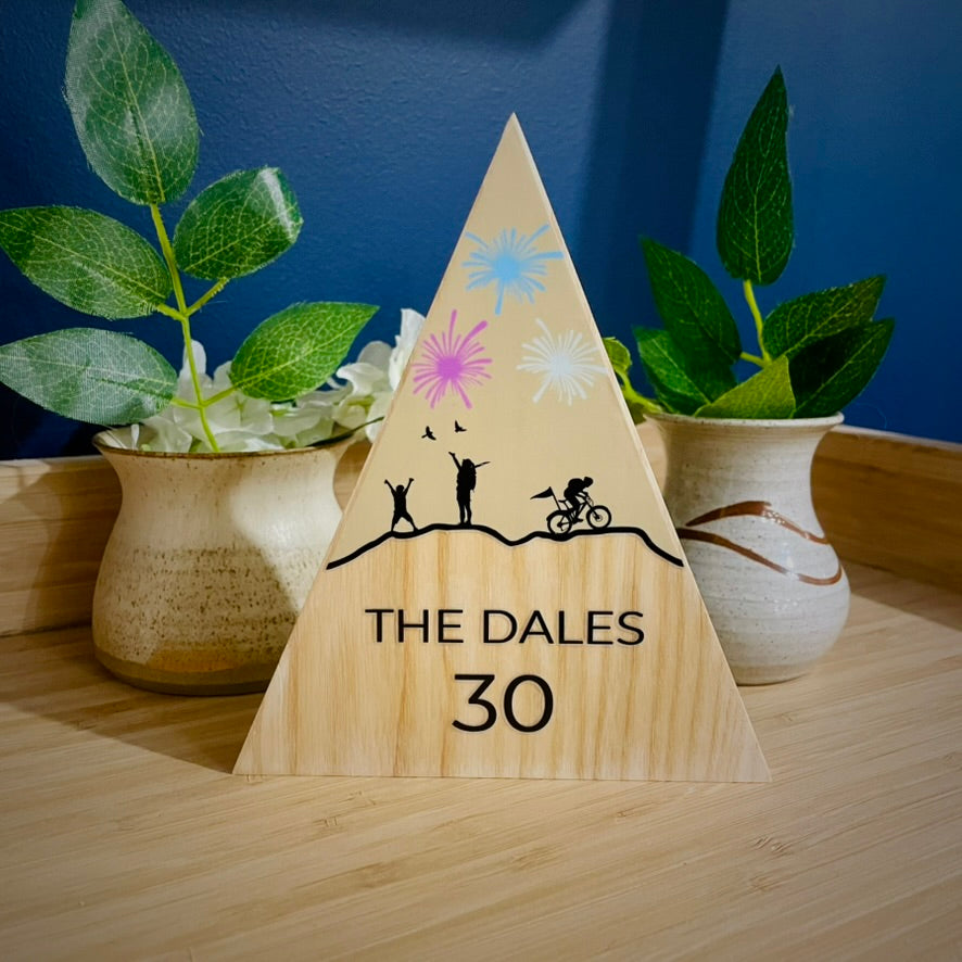 Dales 30 - Handmade Wooden Peak